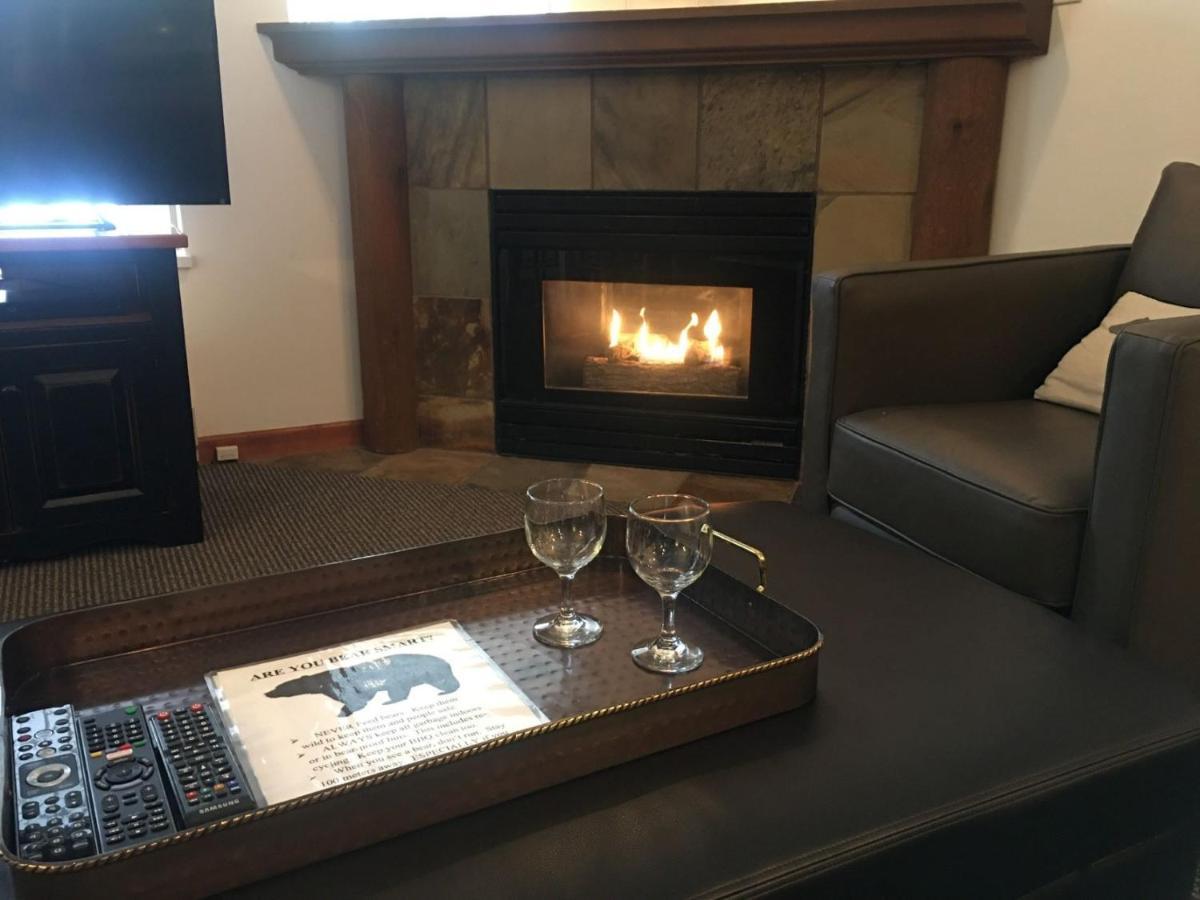 Valhalla Vacations At Whistler Exterior photo