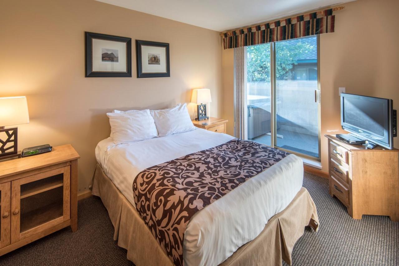 Valhalla Vacations At Whistler Exterior photo