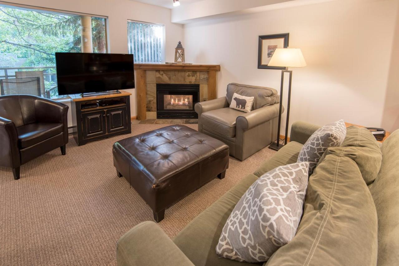 Valhalla Vacations At Whistler Exterior photo