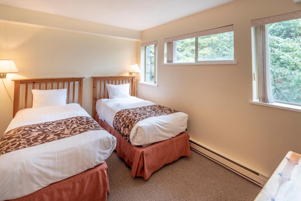 Valhalla Vacations At Whistler Exterior photo