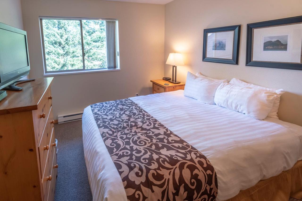Valhalla Vacations At Whistler Exterior photo